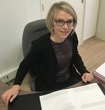 Leslie, Dr GIVRY’s Secretary